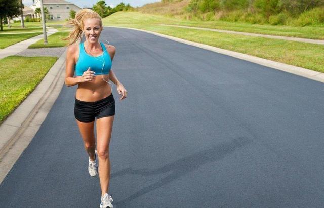 瘦身最有用的运动办法，每天慢跑30分钟，坚持30天轻松瘦一圈！
